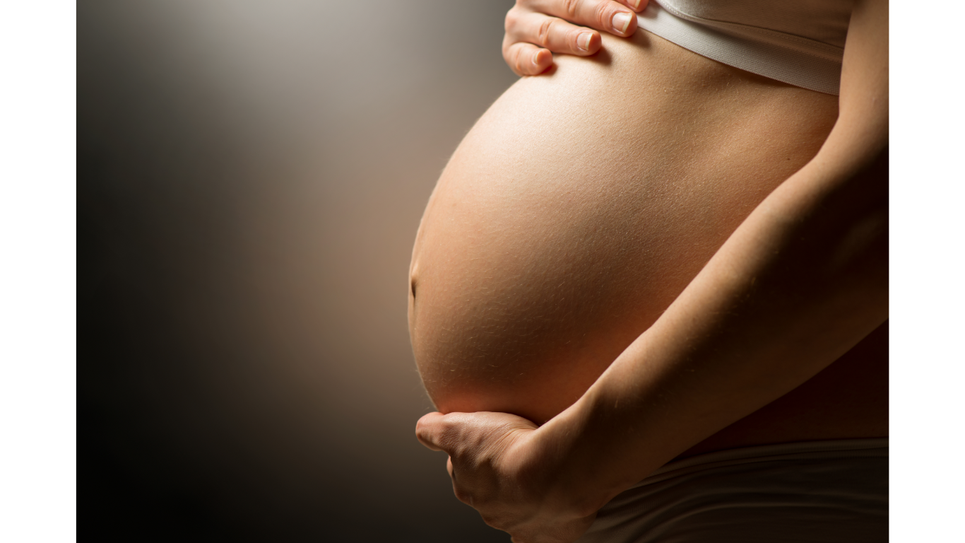 Photo réflexologie plantaire bébé